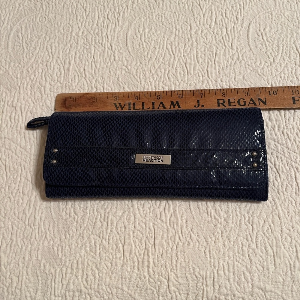Kenneth Cole Reaction Dark Blue Textured Clutch